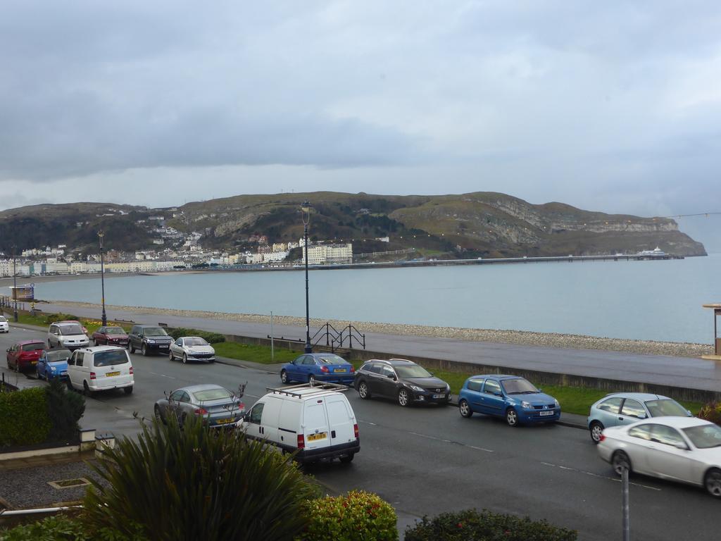 Hotel The Kendrick Exclusively For Adults à Llandudno Chambre photo